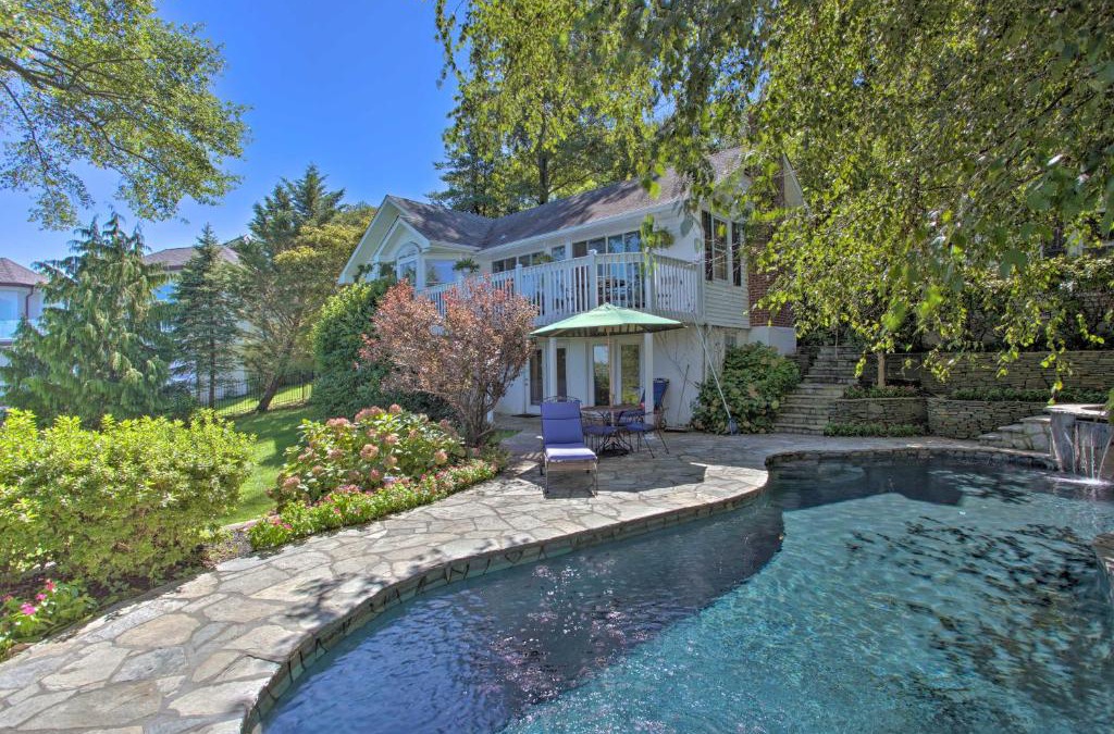 Atlantic Highlands House | Stunning Bayfront Sandy Hook Retreat Views and Yard