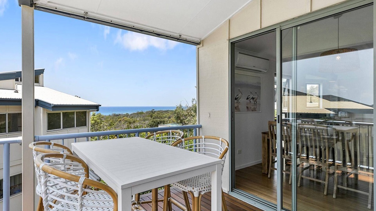 Castaways Beach Apartment | Stunning Beach Front Villa at Castaway Cove