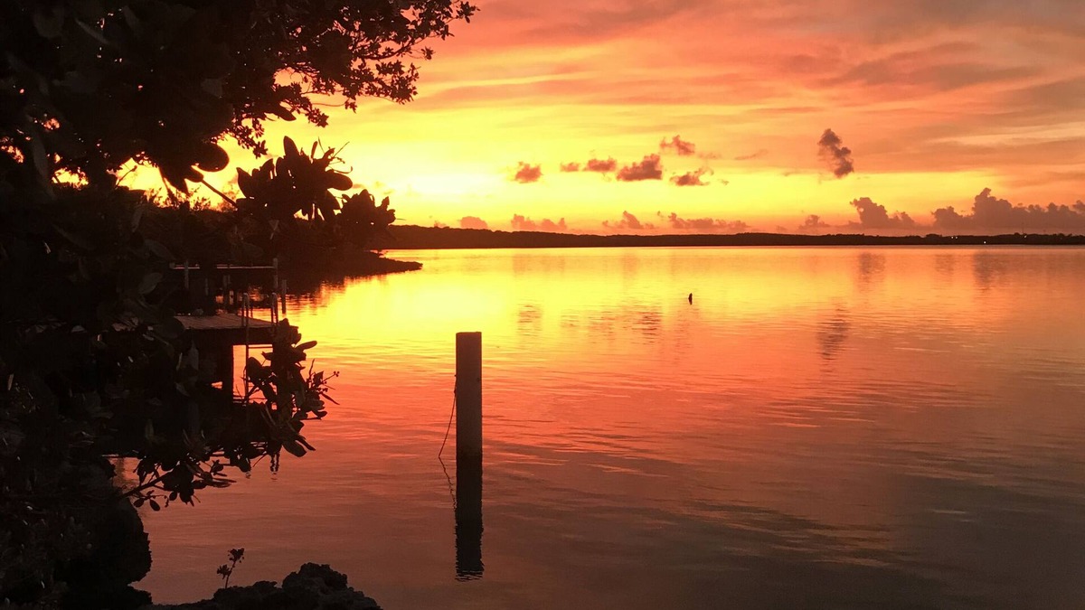 Hartswell Villa | Stunning Beach Property Moriah Harbour with Boat Dock & Breathtaking Views Exuma
