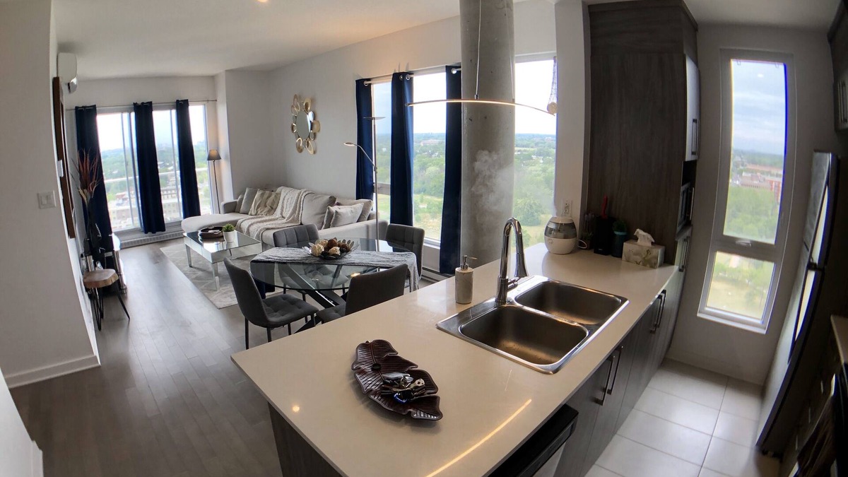 Ahuntsic-Cartierville Condo | Stunning PENTHOUSE Top Floor 2 Bedrooms with breath taking view over Montreal/Laval