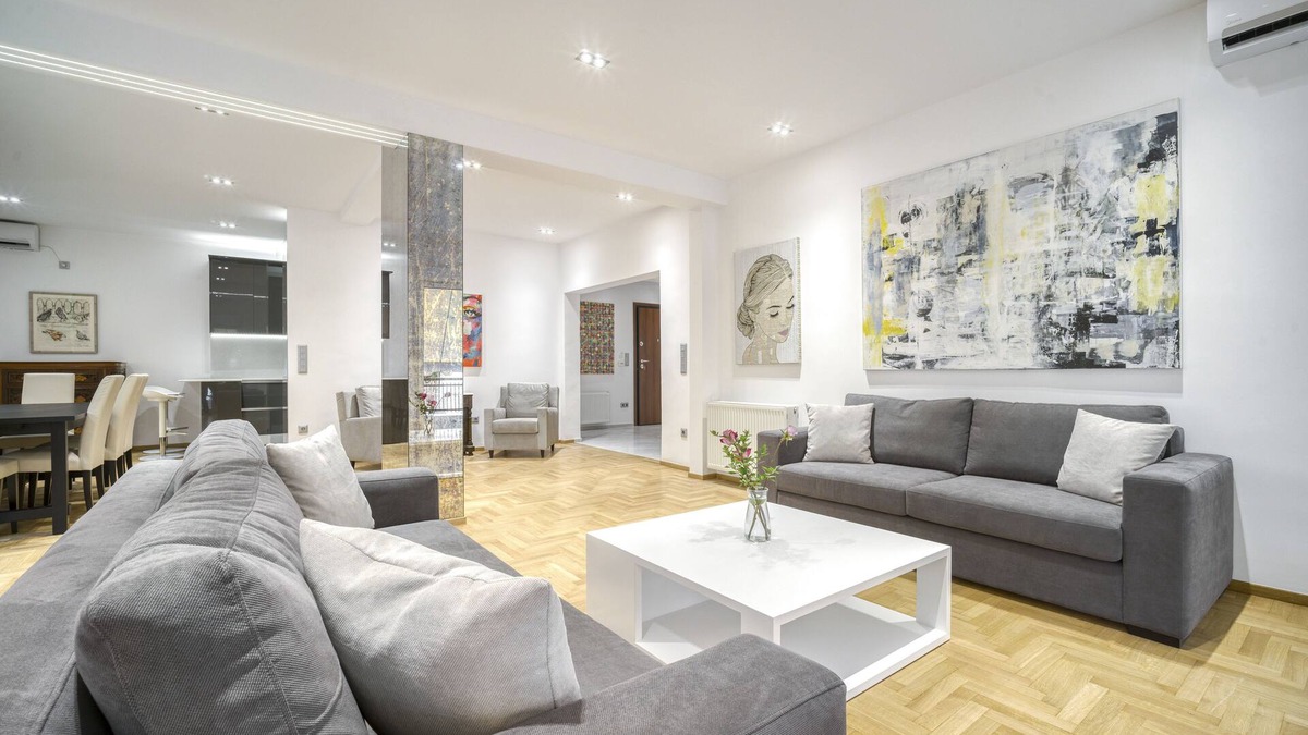 Pangrati Condo | Stunning Central 180m2 4 Bedroom 3 Bath, Sleeps 12
