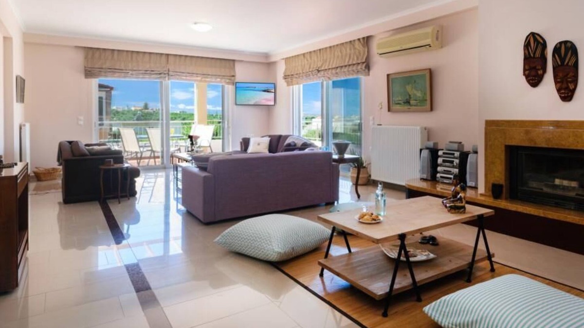 Daratsos House | Stunning Comfortable Family House in Chania