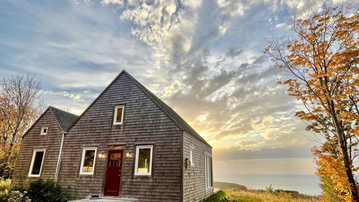 Chimney Corner Cottage | Stunning Cottage and Ocean Views 3 min. to Beach, near Cabot Trail & Park