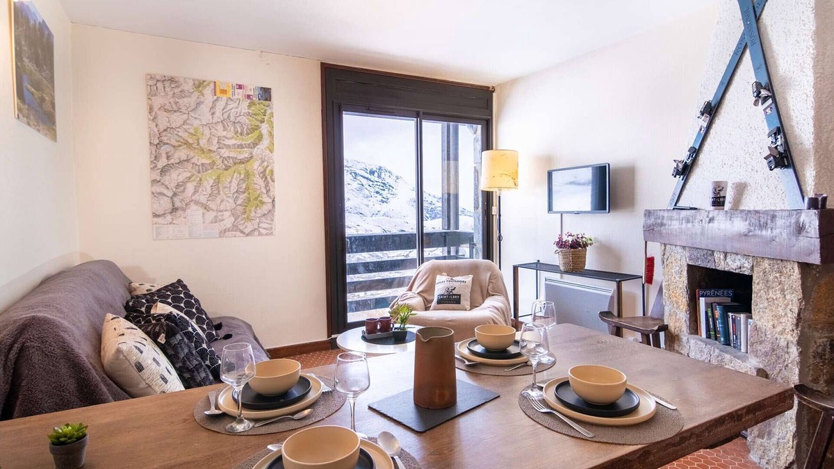 Pla d'Adet Apartment | Stunning Duplex Near Ski Lifts, School & Cable Car