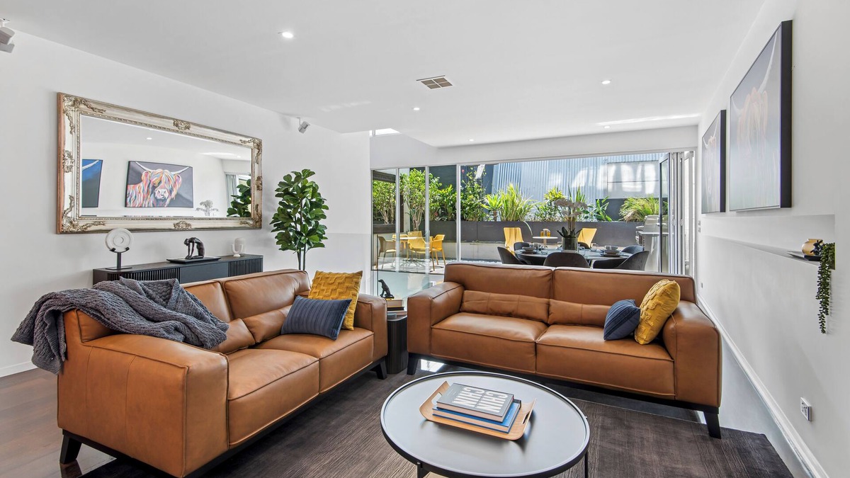 Cremorne House | Stunning Executive Townhouse in Richmond, Melbourne