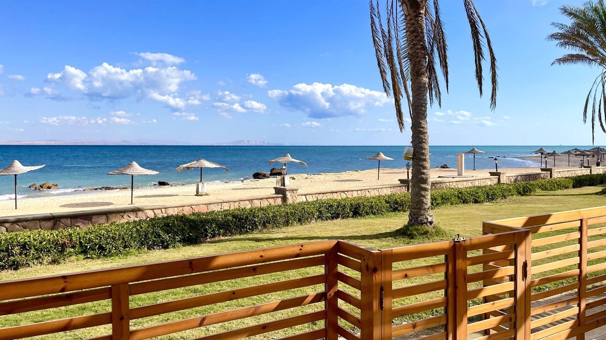 Zafarana House | Stunning First-Row Beach House in Sokhna