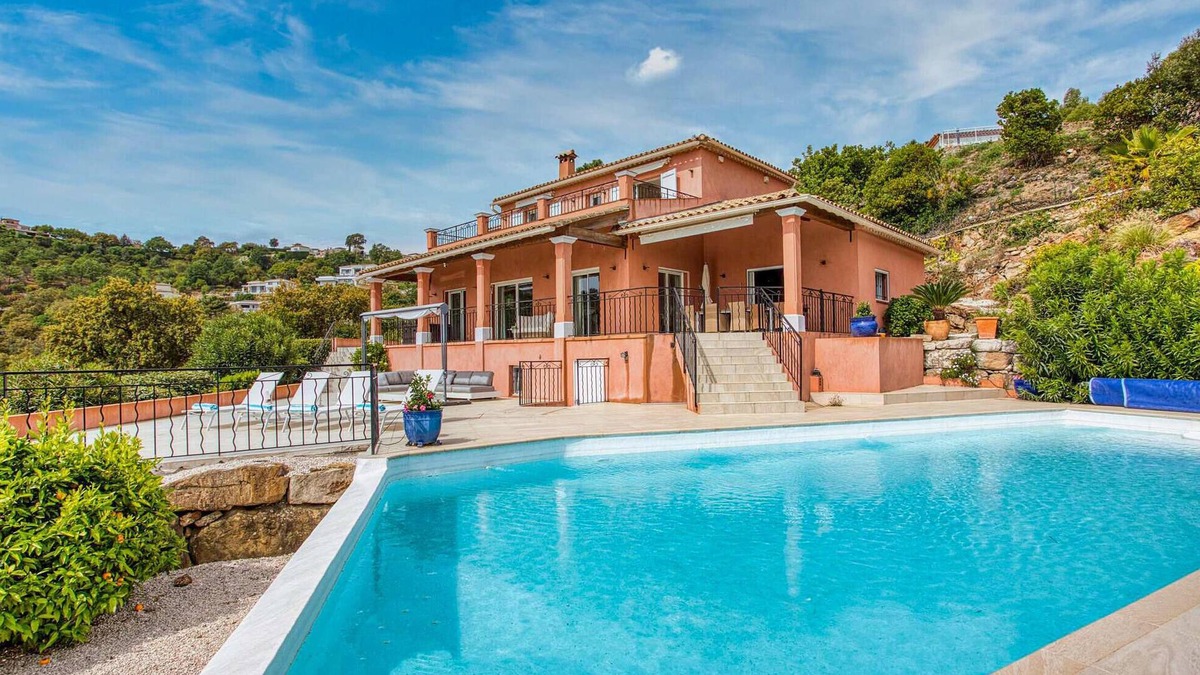 Les Adrets-de-l'Esterel House | Stunning home in Les Adrets-de-l'Estére
