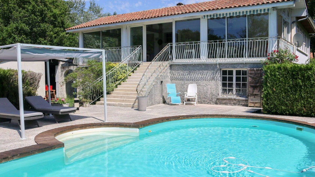 Saint-Vivien-de-Medoc House | Stunning private villa for 6 people with private pool, WIFI, TV, terrace and parking