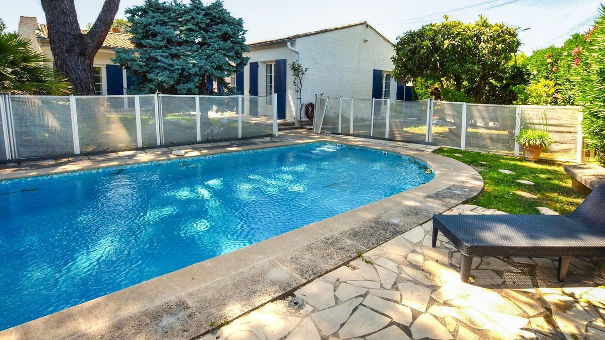 Morieres-les-Avignon House | Stunning home in Morières-lès-Avignon