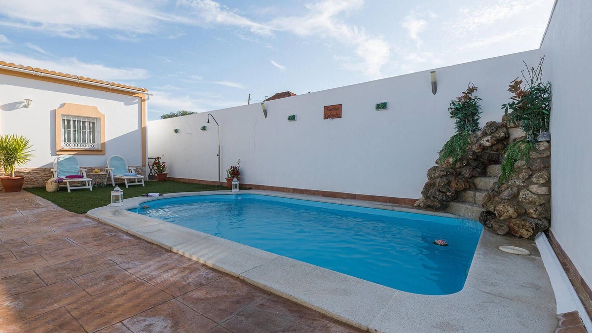 San Jose del Valle House | Stunning home in San Jose del Valle