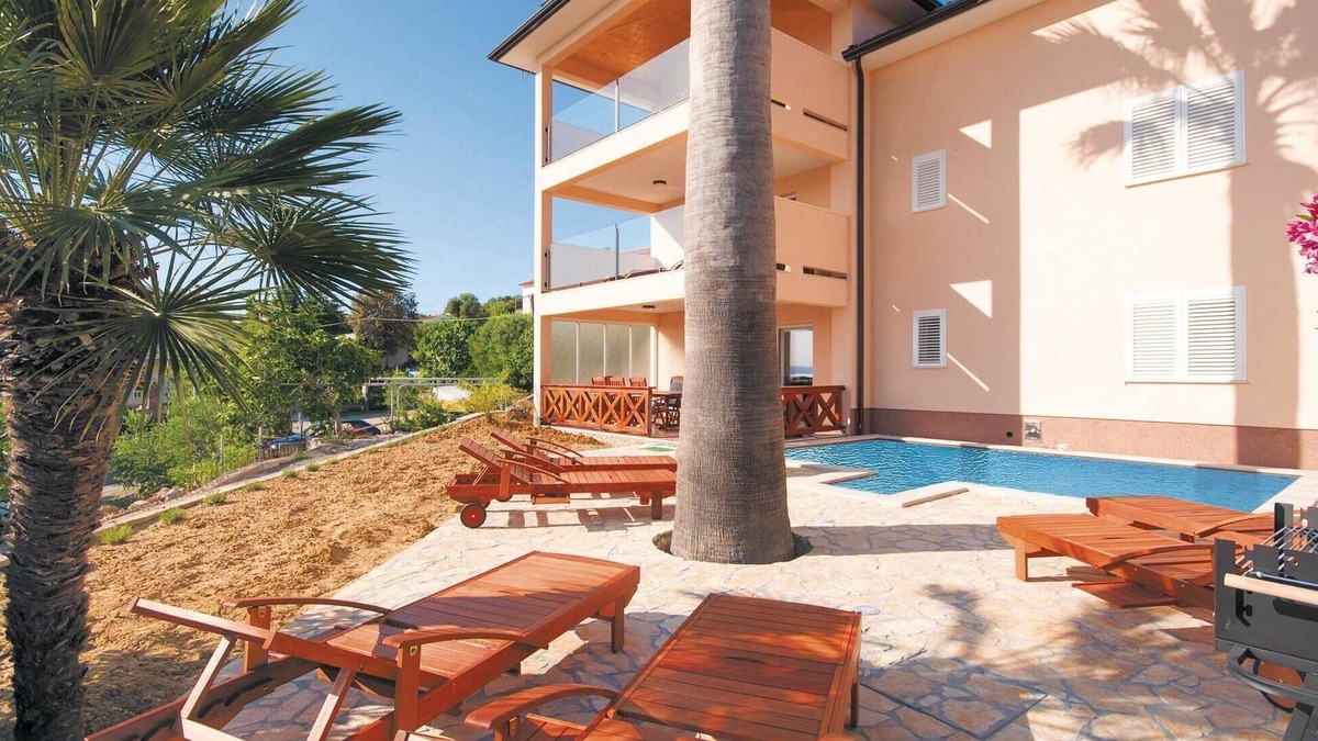 Rab Town House | Stunning home in Supetarska Draga