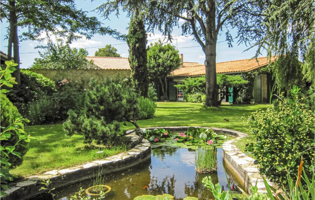 Cezac House | Stunning Home In Cézac