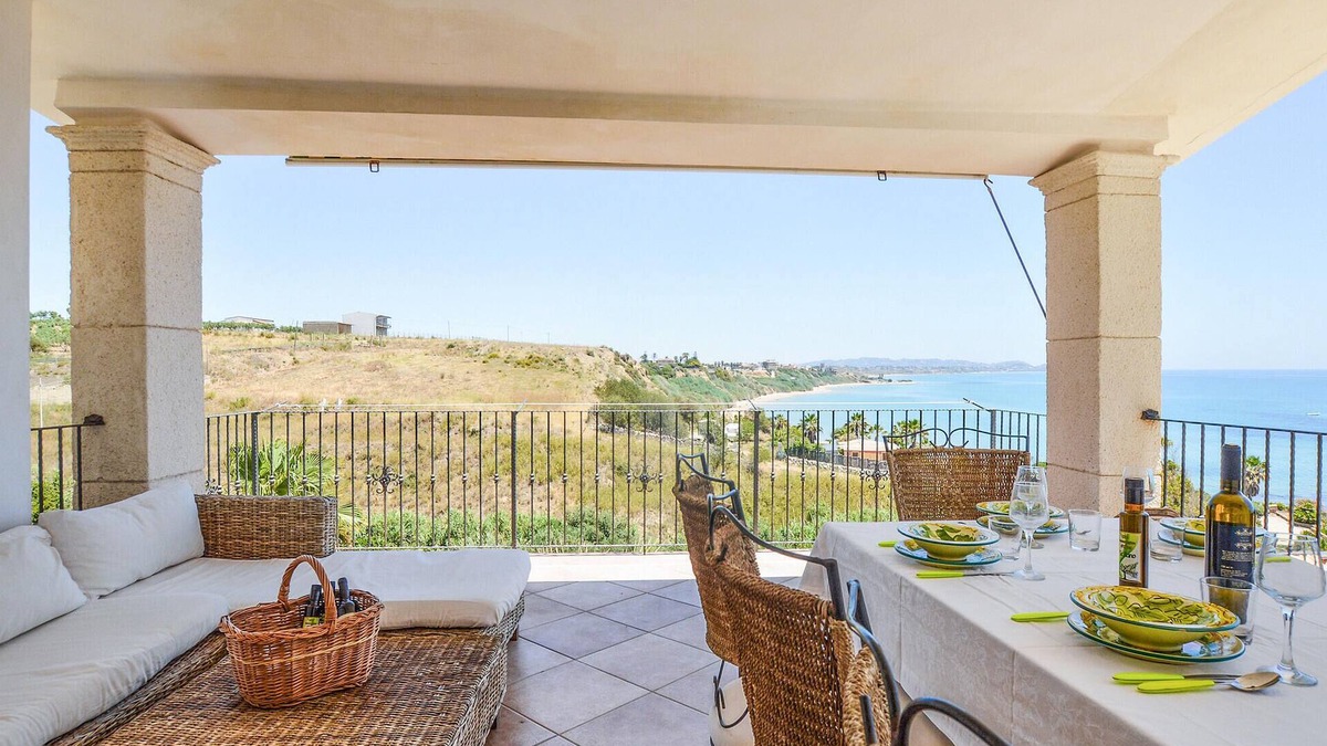 Ciotta House | Stunning home in Ciotta with WiFi
