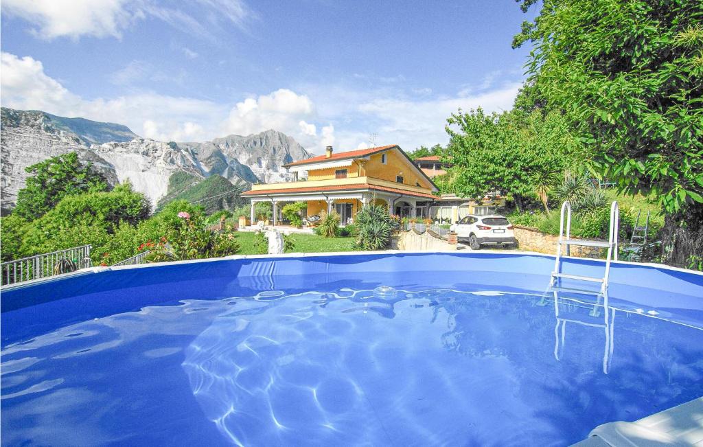 Carrara House | Stunning Home In Codena