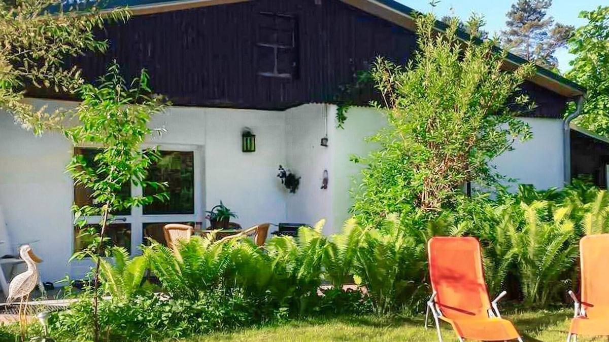 Mahlow House | Stunning home in Mahlow with WiFi