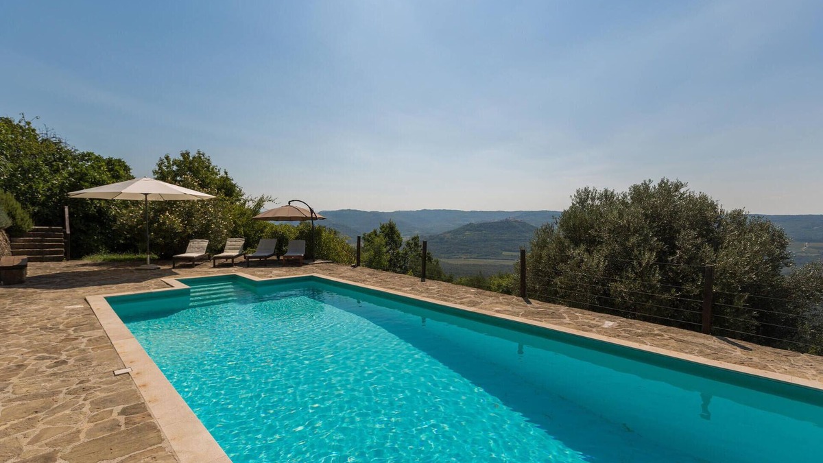 Oprtalj House | Stunning home in Oprtalj