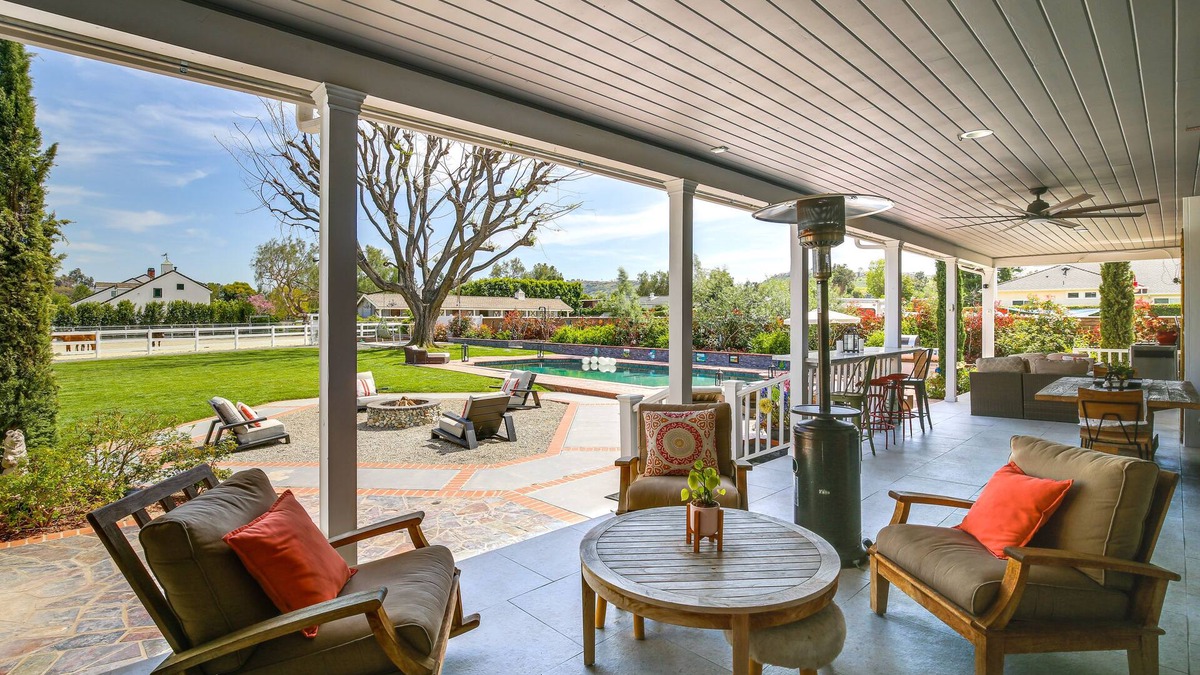 Orange Villa | Stunning Home in Orange County w/Stables!