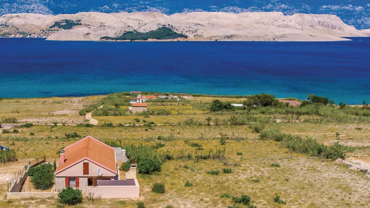 Kolan House | Stunning home in Pag with WiFi