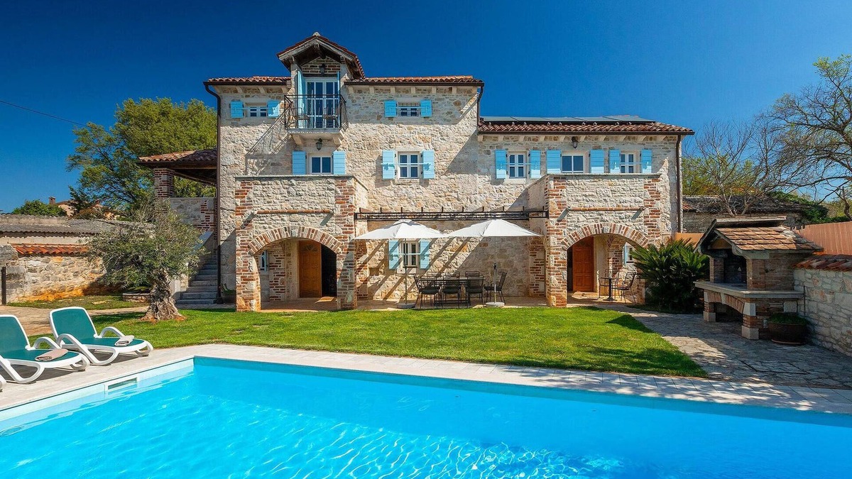 Susnjici House | Stunning home in Porec