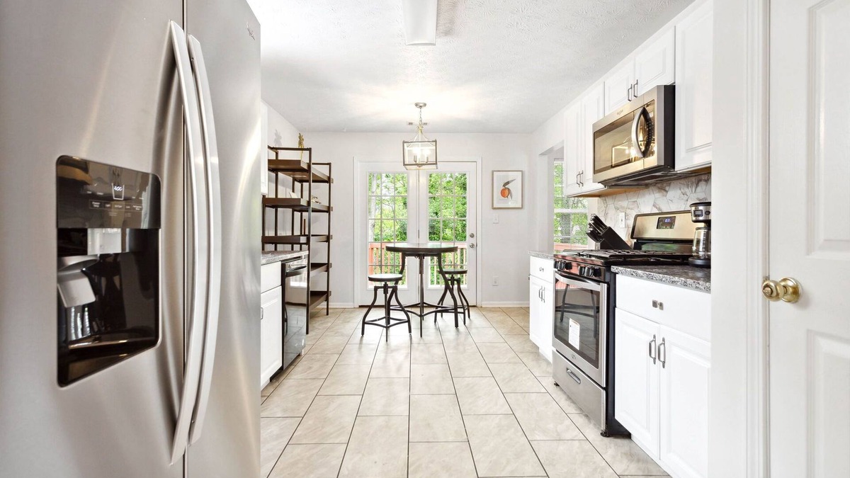 Stone Mountain House | Stunning Home Near Atl with Full Arcade Experience - Sleeps 14