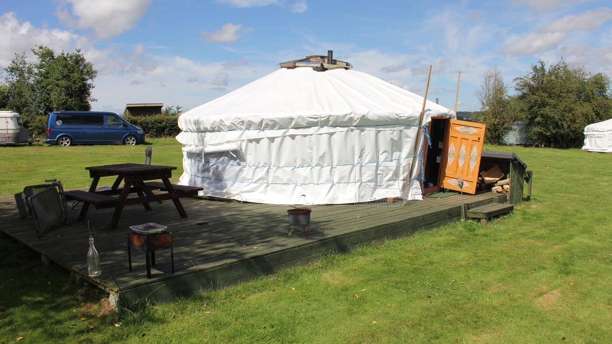 Stourbridge Cabin | Stunning Mongolian Yurts in Stourbridge