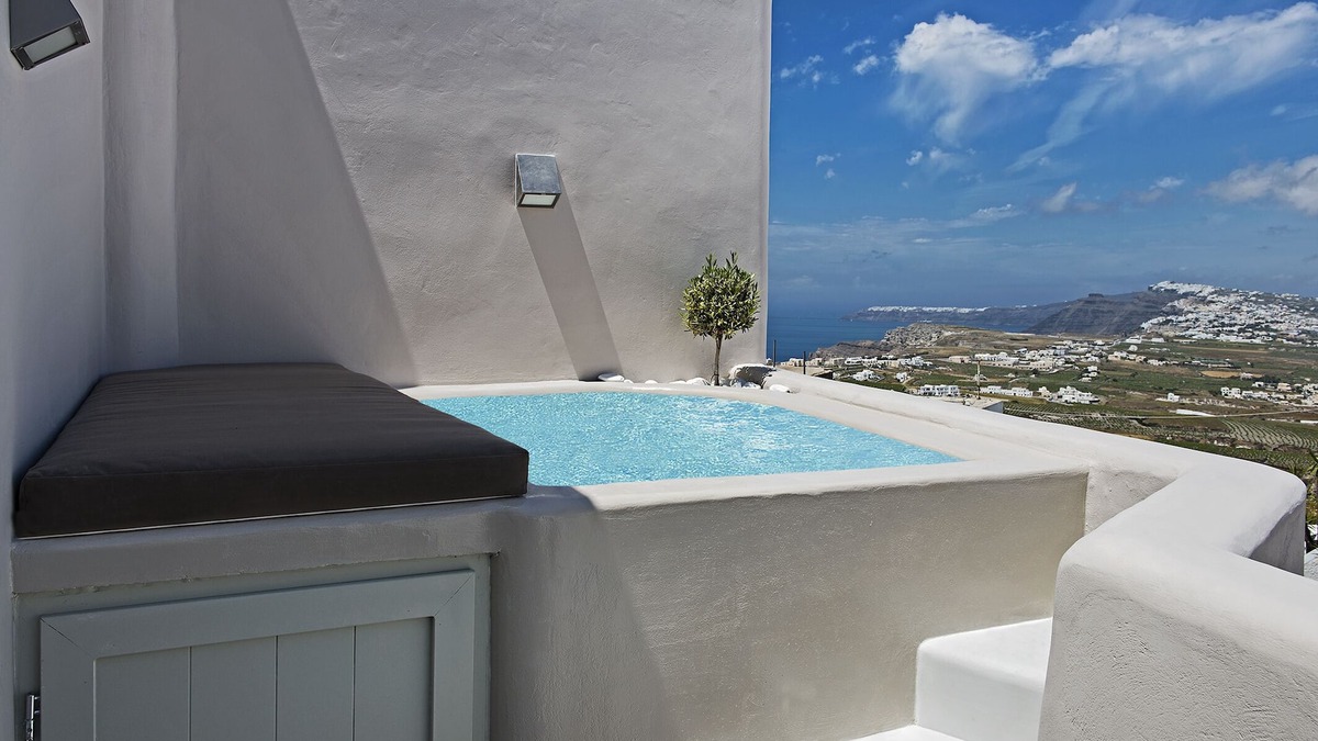 Pyrgos Villa | Stunning Newbuilt Villa With Incredible View Of The Whole Island With Jacuzzi!