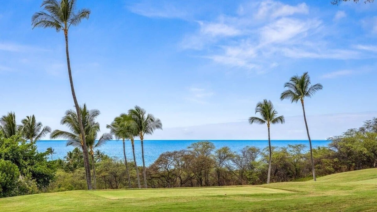 Keauhou Condo | Stunning Ocean Sunset Views From Your Private Lanai