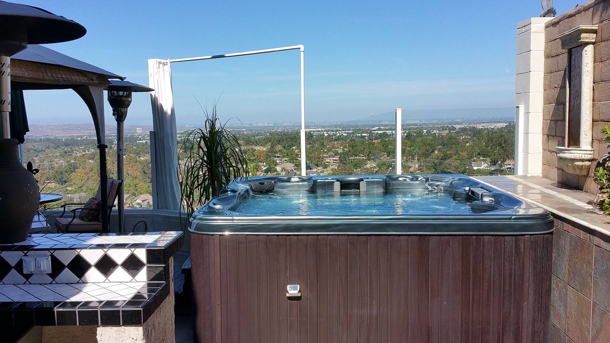 Lake Forest House | Stunning Panoramic View Home With Jacuzzi And Perfect South OC Location