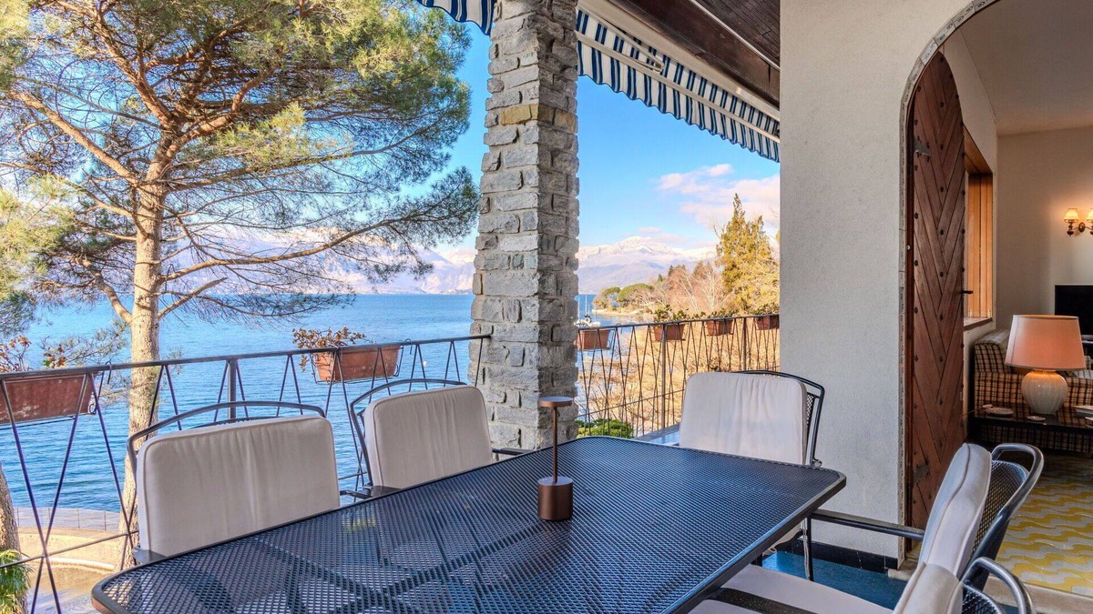 Cerro House | Stunning private villa for 7 people with WIFI, TV, terrace and pets allowed