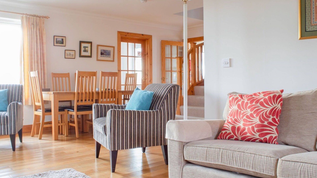 Suladale House | Stunning private villa for 6 guests with WIFI, TV and panoramic view