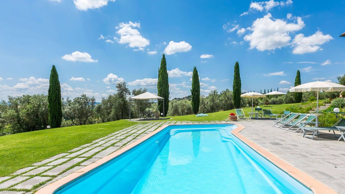 Cerreto Guidi Villa | Stunning private villa with private pool, A/C, WIFI, TV, terrace, pets allowed and panoramic view