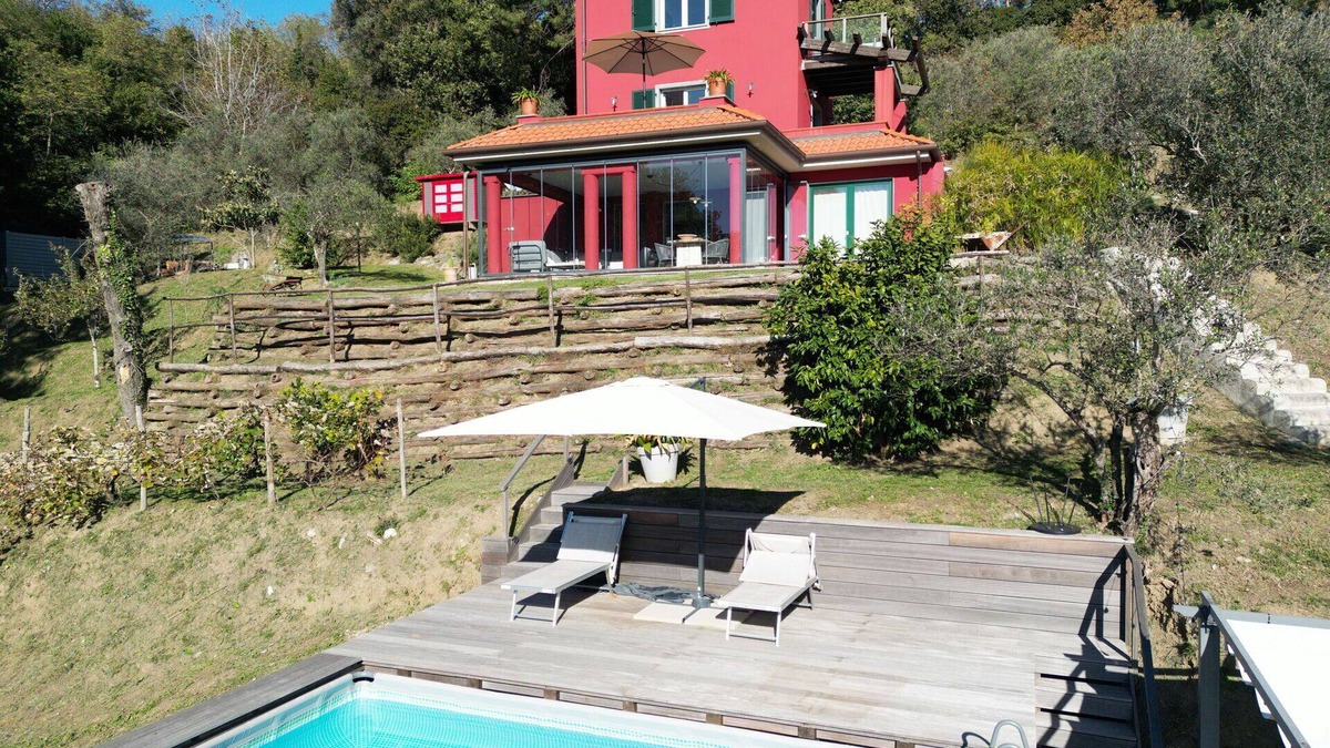 Fosdinovo Villa | Stunning private villa with private pool, WIFI, TV, patio and panoramic view, close to La Spezia