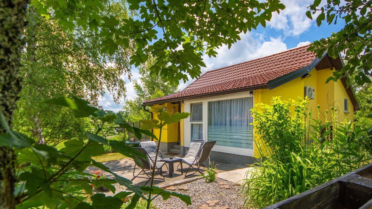 Tounj House | Stunning private villa for 4 people with A/C, private pool, WIFI, TV, terrace and pets allowed