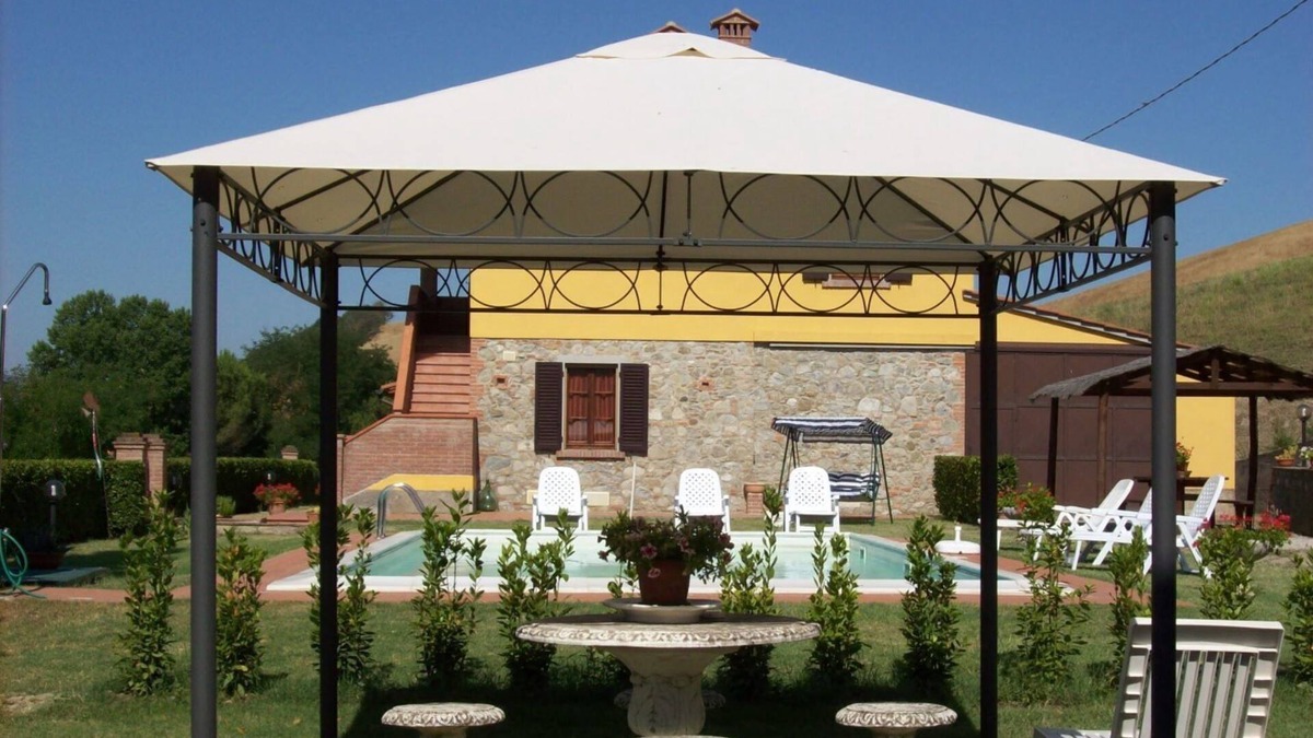Volterra Villa | Stunning private villa with private pool, WIFI, TV and pets allowed, close to San Gimignano