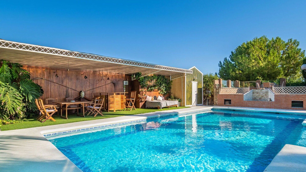 Baena Villa | Stunning private villa with hot tub, A/C, private pool, WIFI, TV, patio and pets allowed