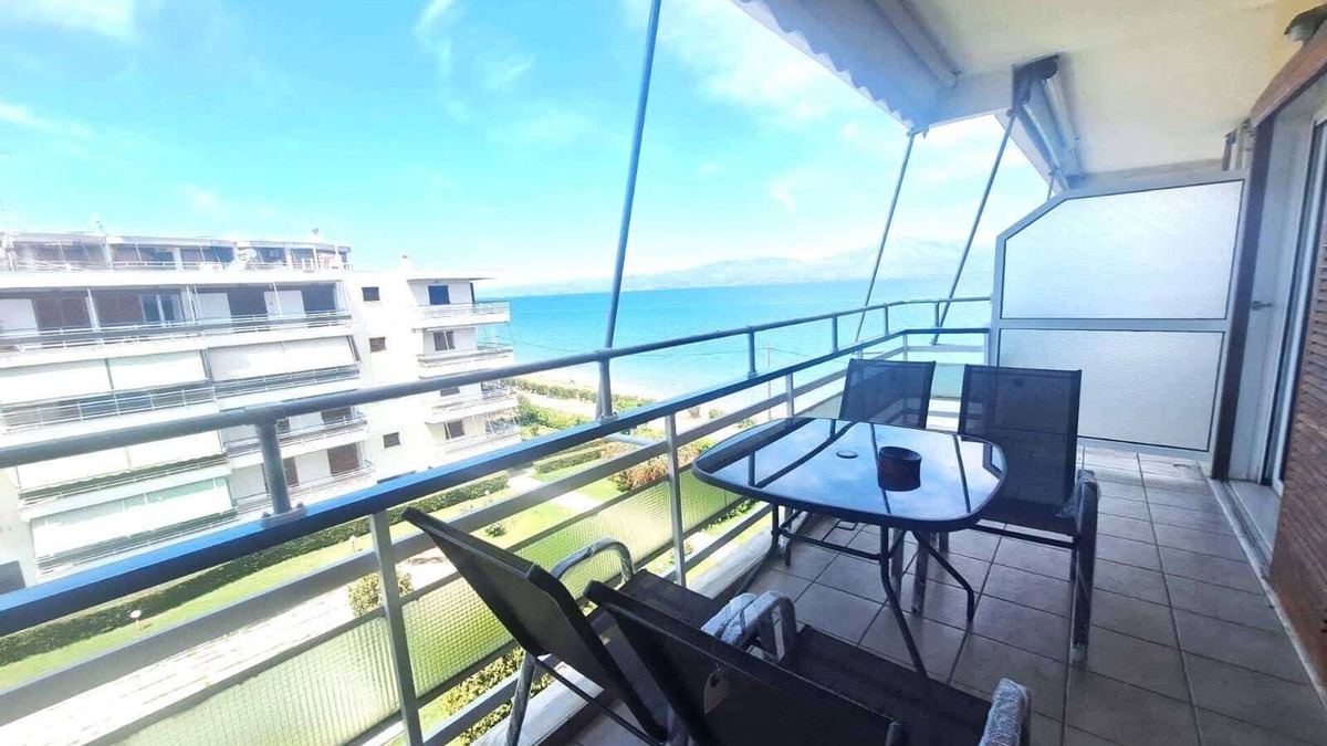 Oropos Apartment | Stunning Sea View Apartment in Oropos