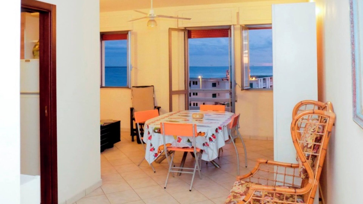 Il Monte Apartment | Stunning sea view flat for 6 Baia Verde Gallipoli