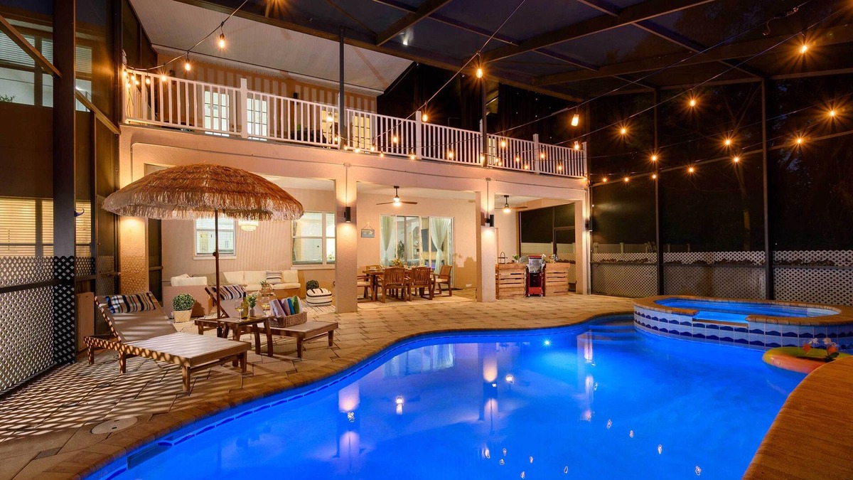 Thonotosassa Villa | Stunning Thonotosassa Home ~ 7 Mi to Ocean!