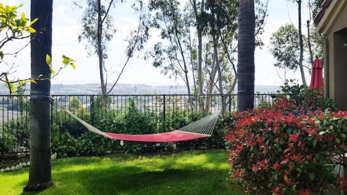 Aliso Viejo House | Stunning View Getaway - 2 bdrms, 2.5 baths & Pool