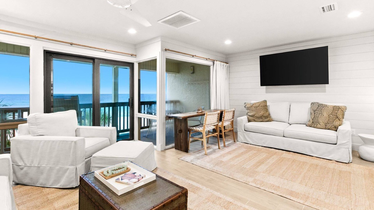 Fort Bay Condo | Stunning views await at Latitude 29 Unit 21