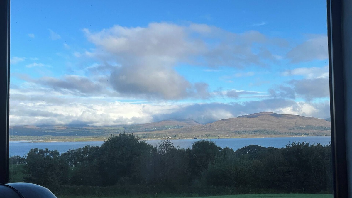 Tuosist House | Stunning views beautiful old farmhouse Peaceful overlooking bay & mountains