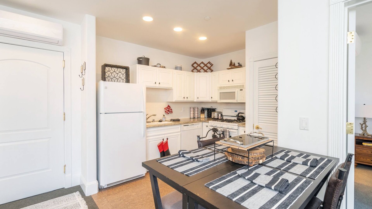 Telluride Condo | Stunning Views, Perfect Location!