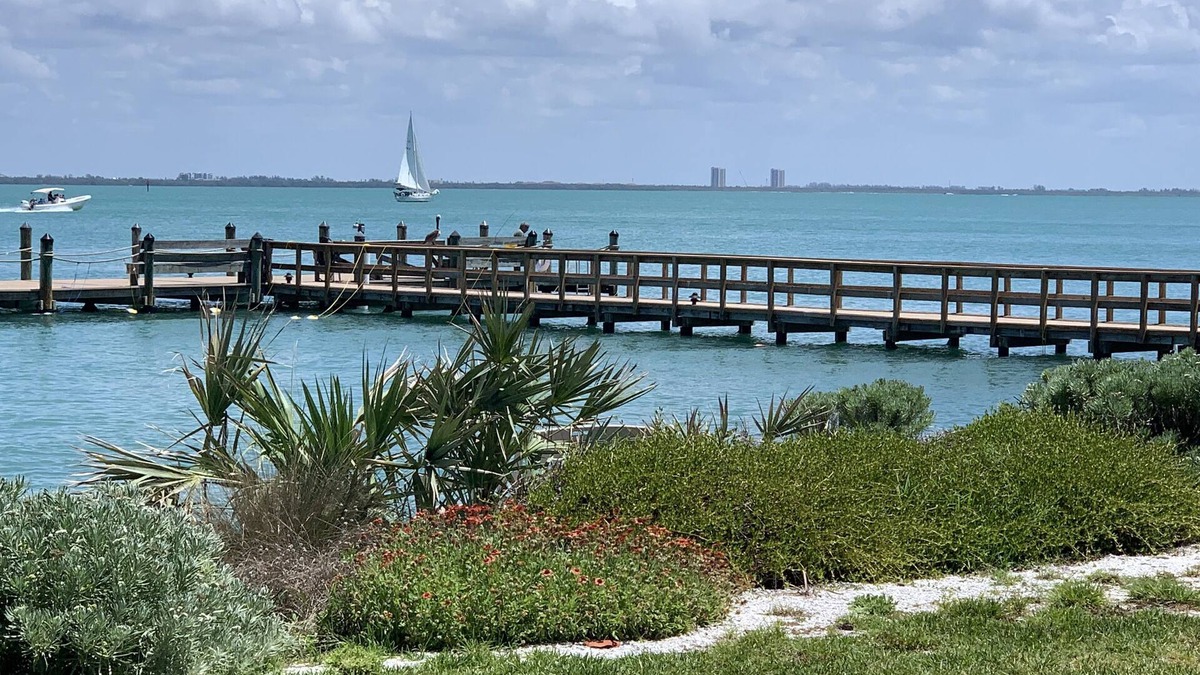 Sanibel Condo | Stunning Views