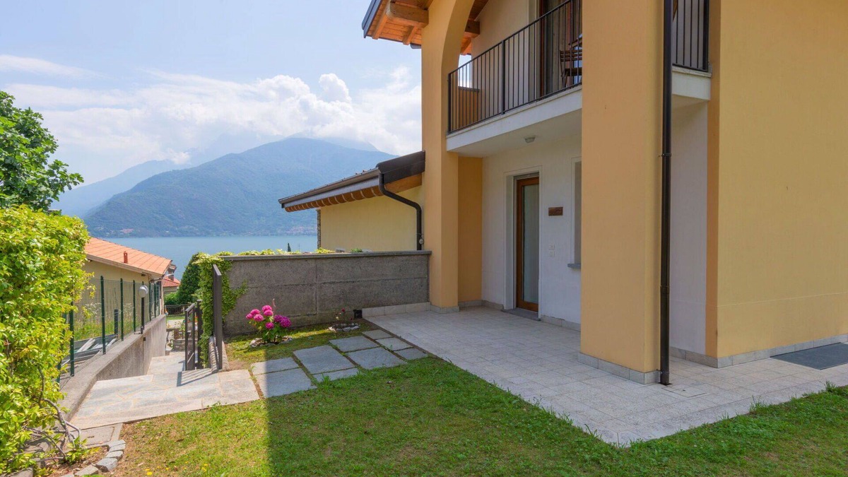 Musso House | Stunning villa for 5 people with WIFI, TV and patio