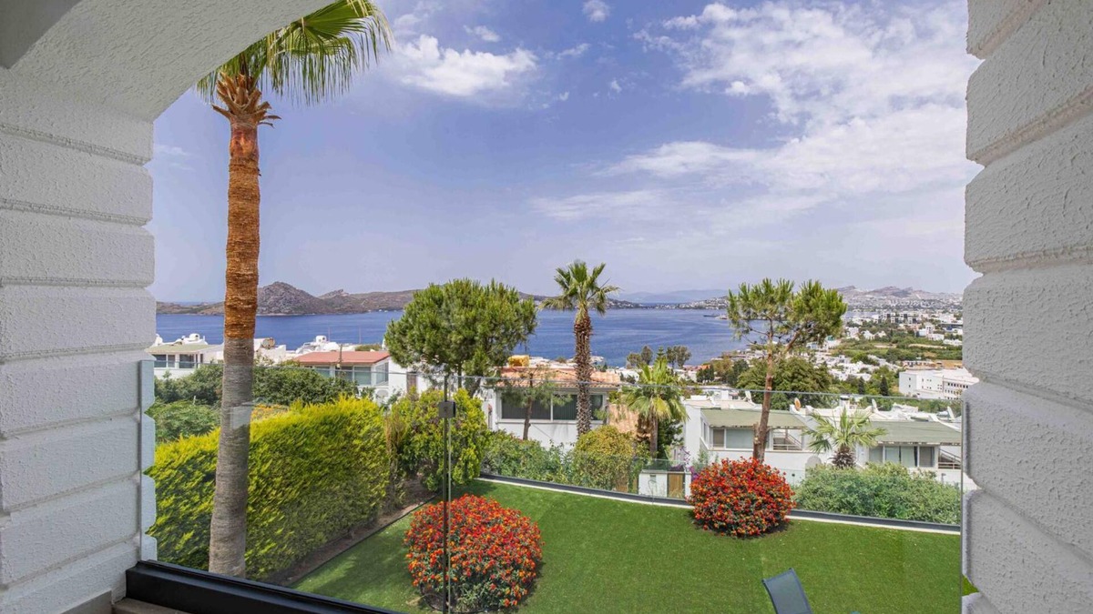 Yalikavak Villa | Stunning Villa with Private Pool and Luxuriest Views