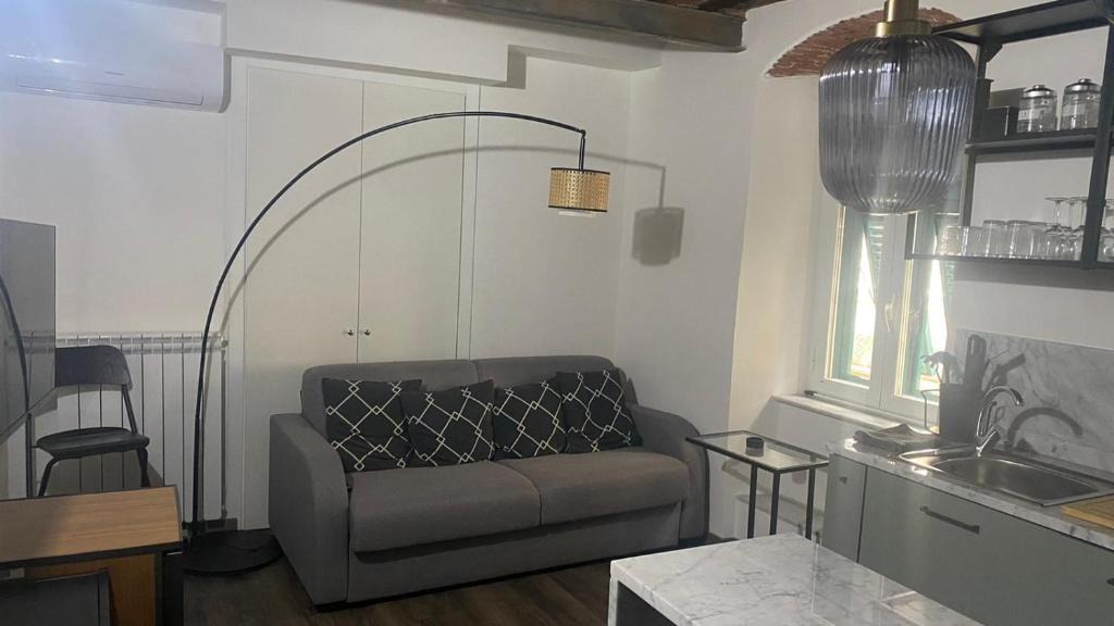 Carrara Apartment | Stupendo bilocale nuovissimo con finiture di lusso