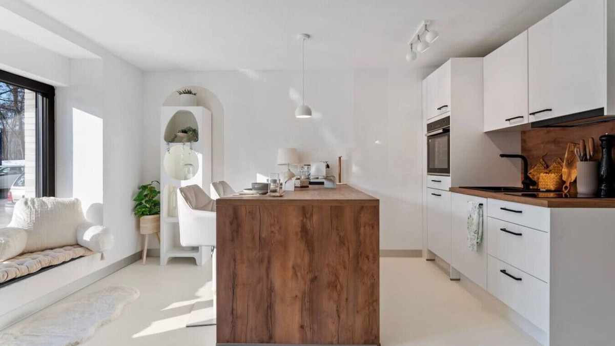 Universitat Apartment | Stuttgart Lux Living| Stylish Living in the Center