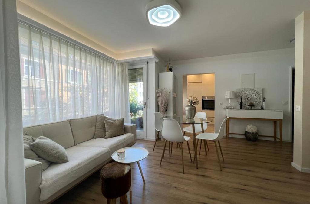 Matthaus Apartment | Stylish 1-bedroom condo close to exhibition square