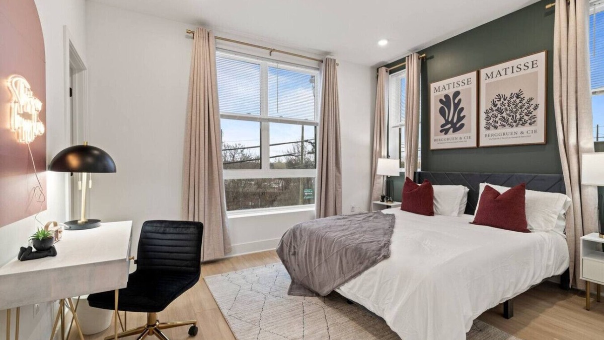 Mantua Apartment | Stylish 1BR | DT Philly by Art Museum & Key Sights