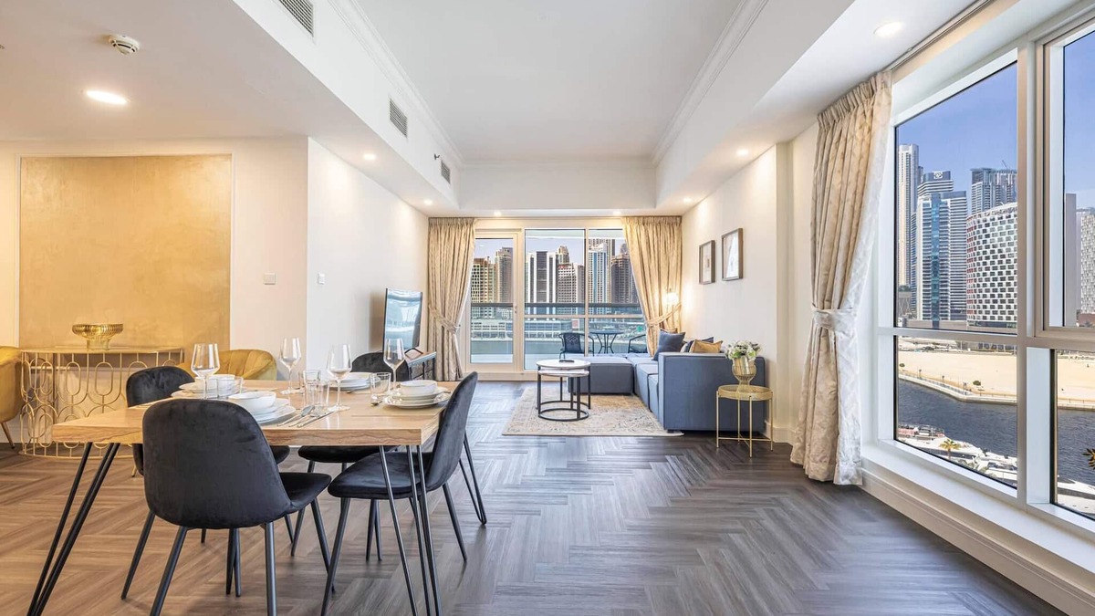 Business Bay Apartment | Stylish 1br - Extra Bed With Burj Khalifa View